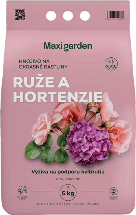 Ruže a hortenzie